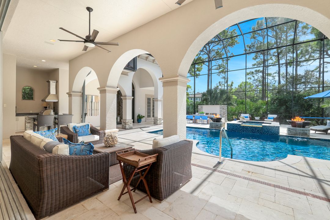 12338 Collier's Reserve Dr, Naples, FL 34110