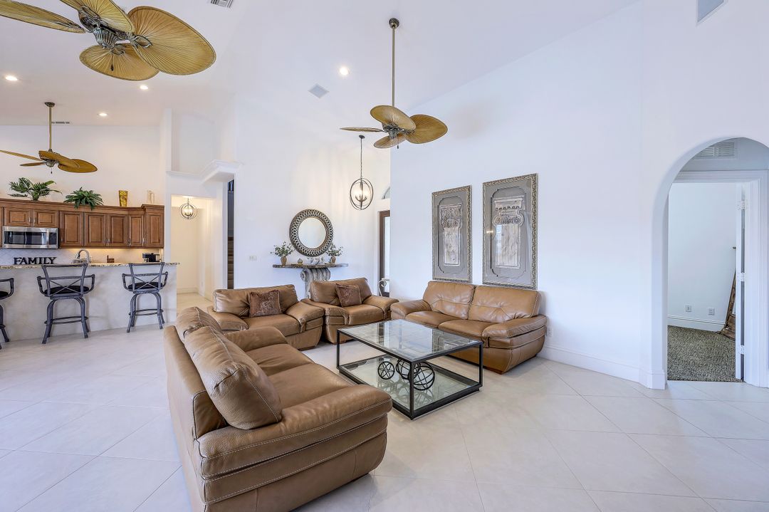 429 Marquesas Ct, Marco Island, FL 34145