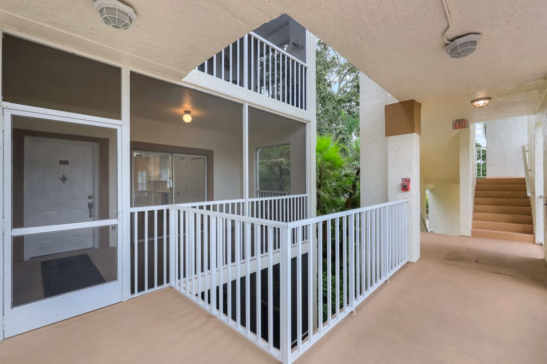 6030 Chardonnay Ln #204, Naples, FL 34119