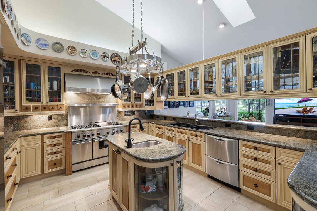 16861 Fox Den SW, Fort Myers, FL 33908
