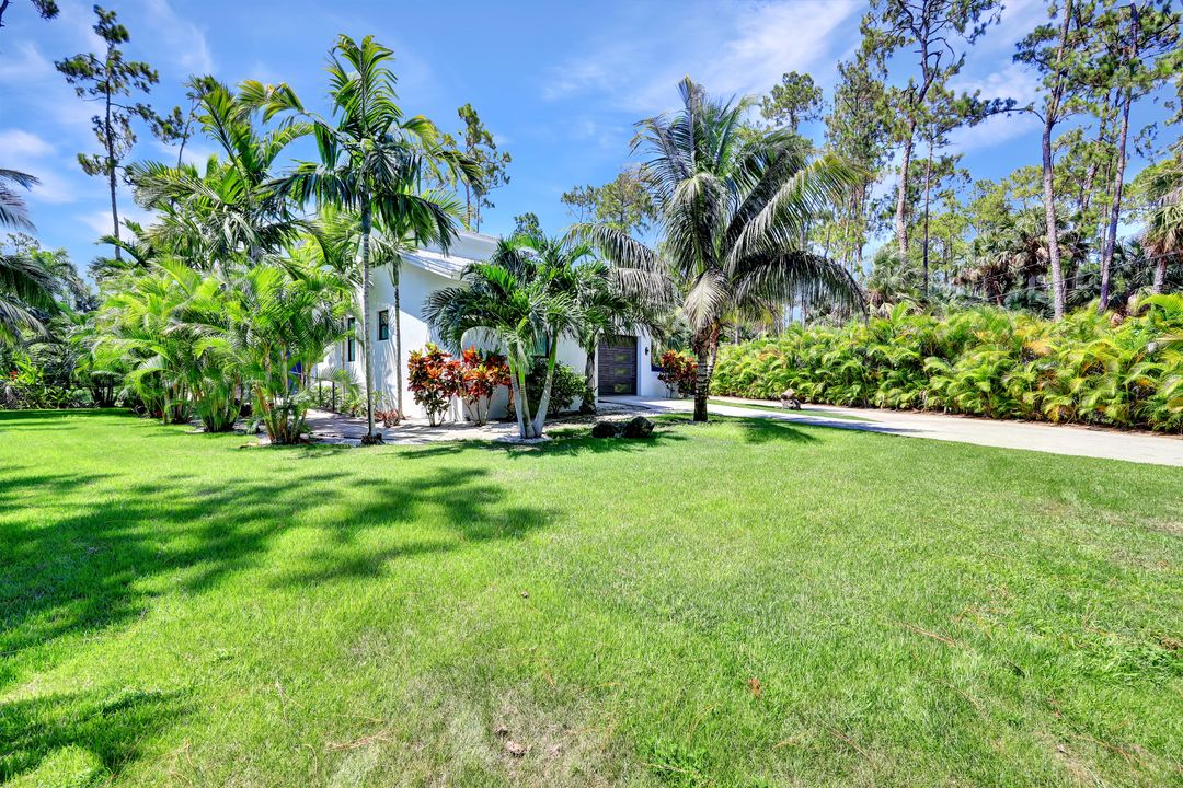 5341 Tamarind Ridge Dr, Naples, FL 34119