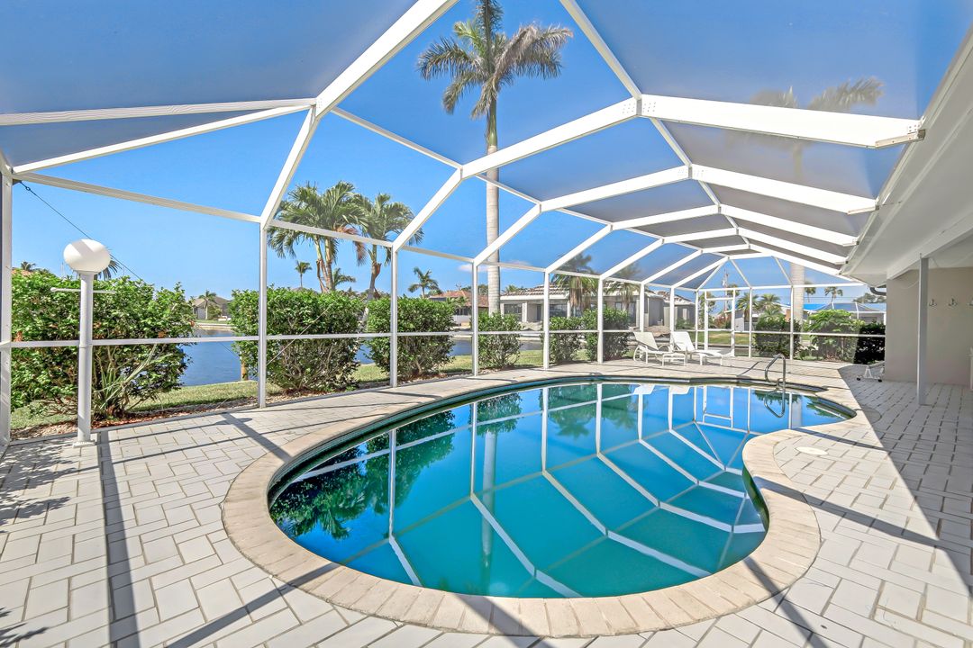 4940 SW 3rd Ave, Cape Coral, FL 33914