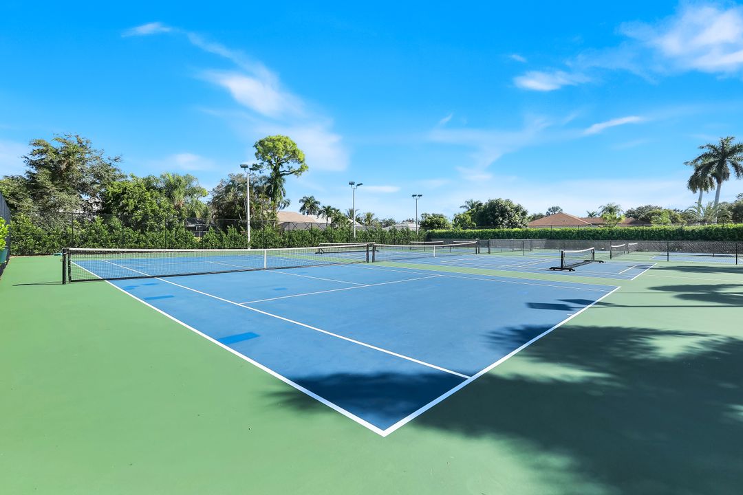 3260 W Crown Pointe Blvd #202, Naples, FL 34112