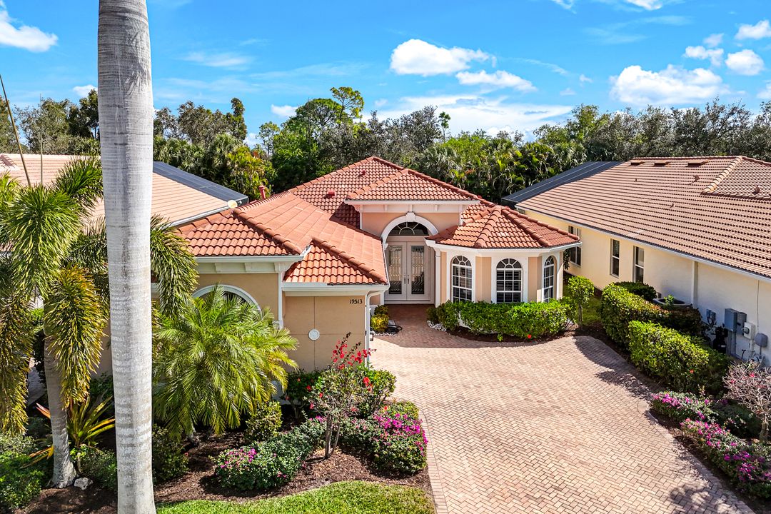 19513 Caladesi Dr, Fort Myers, FL 33967