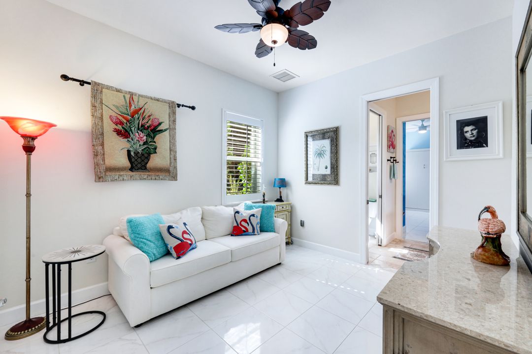 9684 Cobalt Cove Cir, Naples, FL 34120