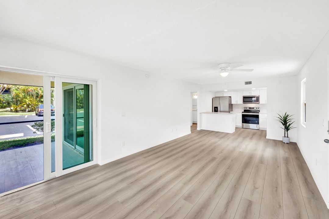 16881 Davis Road #312, Fort Myers, FL 33908