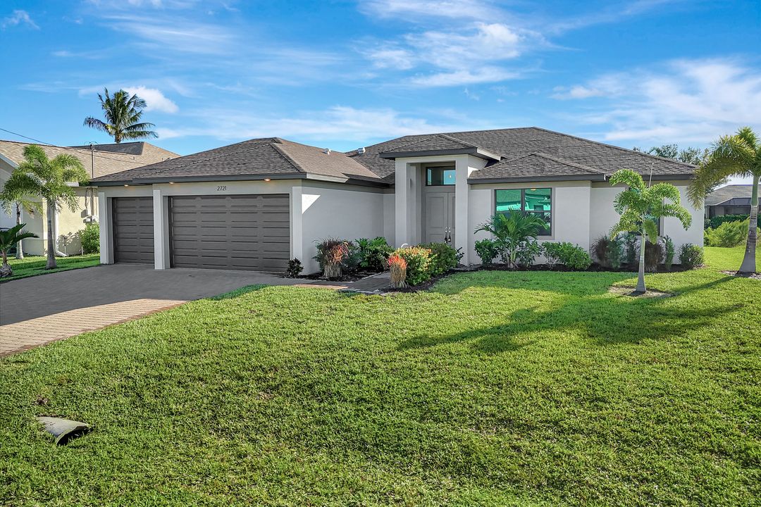 2721 SW 11th Ave, Cape Coral, FL 33914