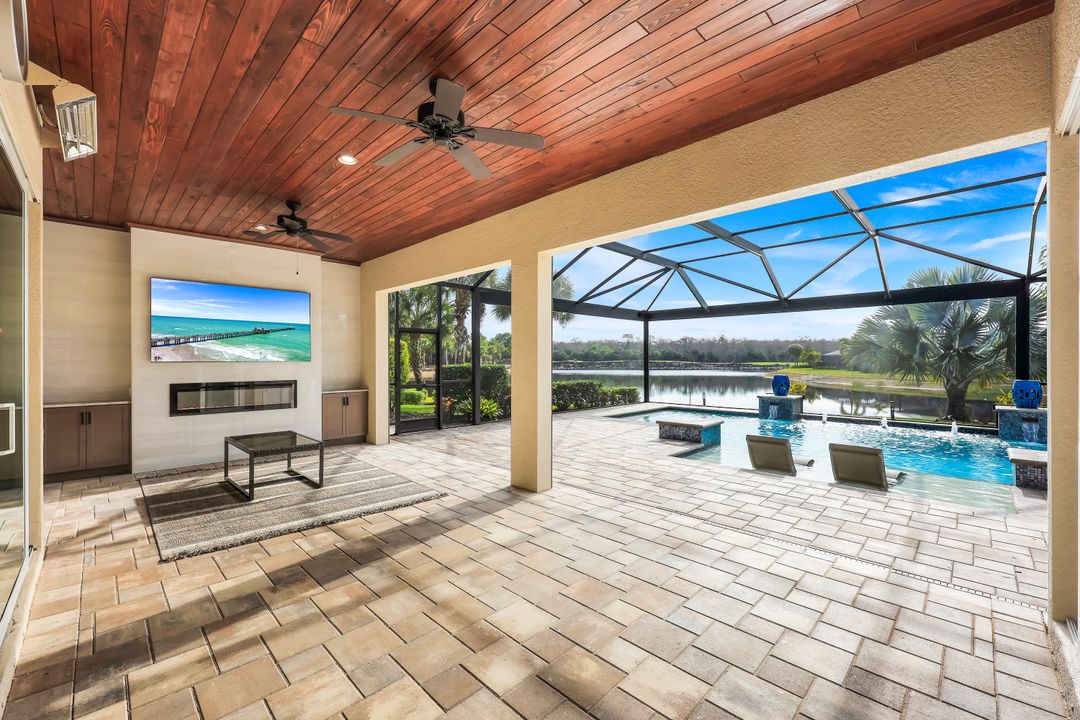 9180 Ores Cir, Naples, FL 34120