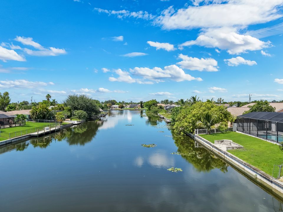 2126 NE 2nd St, Cape Coral, FL 33909