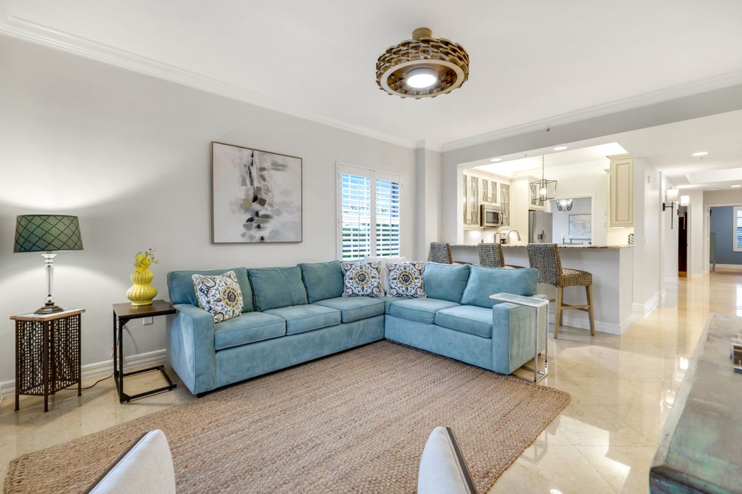 401 Bayfront Pl #3301, Naples, FL 34102