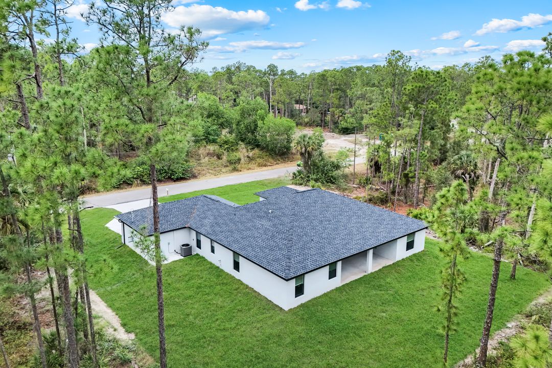 1102 Edison Ave, Lehigh Acres, FL 33972