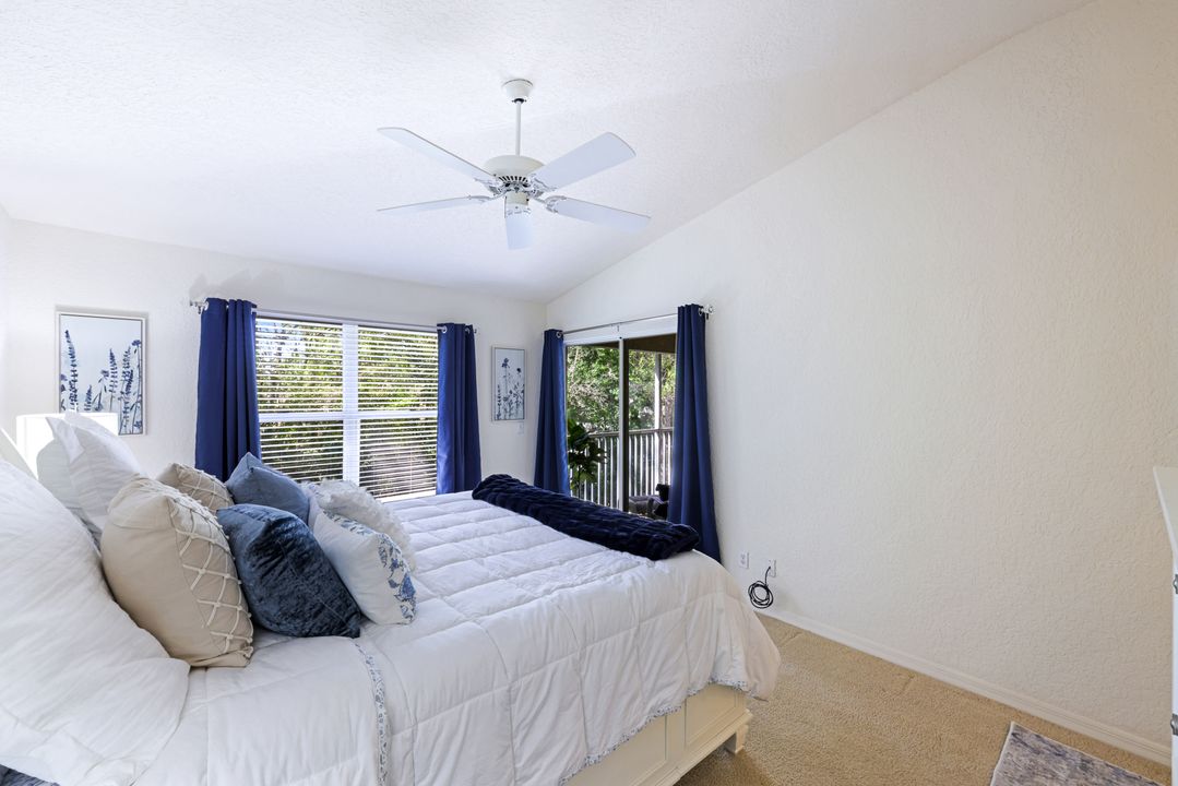 386 Emerald Bay Cir #G4, Naples, FL 34110