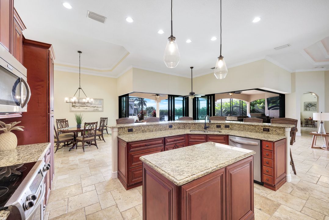 5858 Harbour Preserve Cir, Cape Coral, FL 33914
