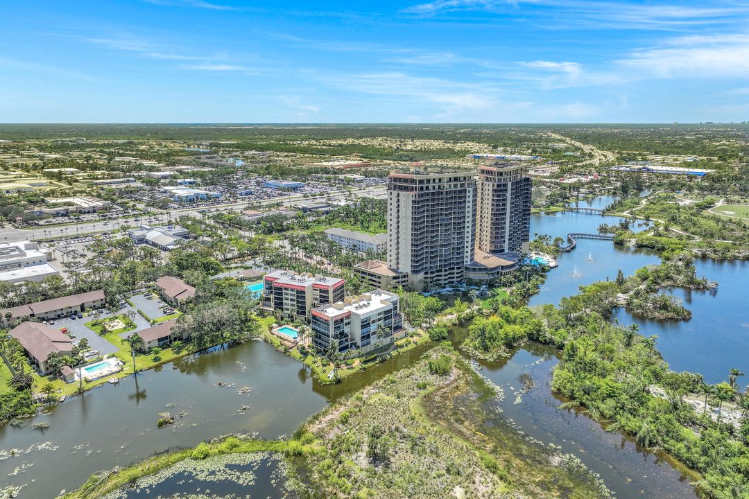 7119 Lakeridge View Court #Unit 303, Fort Myers, FL 33907