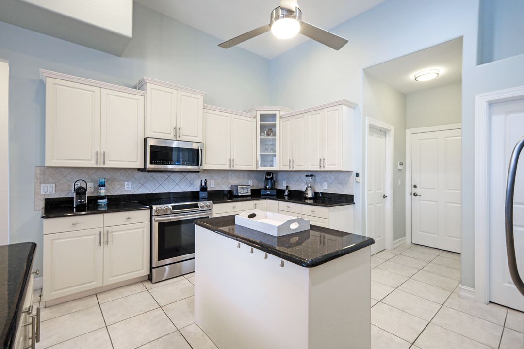 2834 SW 49th Terrace, Cape Coral, FL 33914