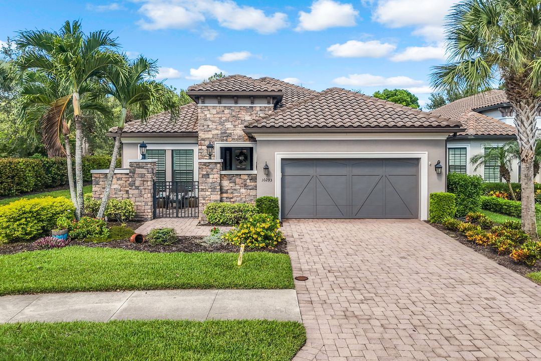 10293 Coconut Road, Bonita Springs, FL 34135