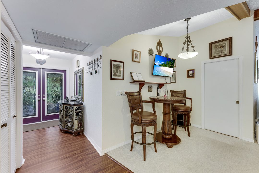 1725 SE 9th Terrace, Cape Coral, FL 33990