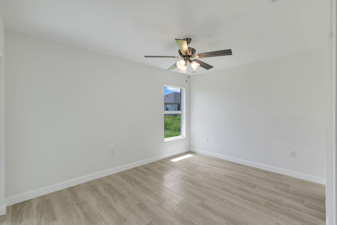 1409 NE 18th Pl, Cape Coral, FL 33909