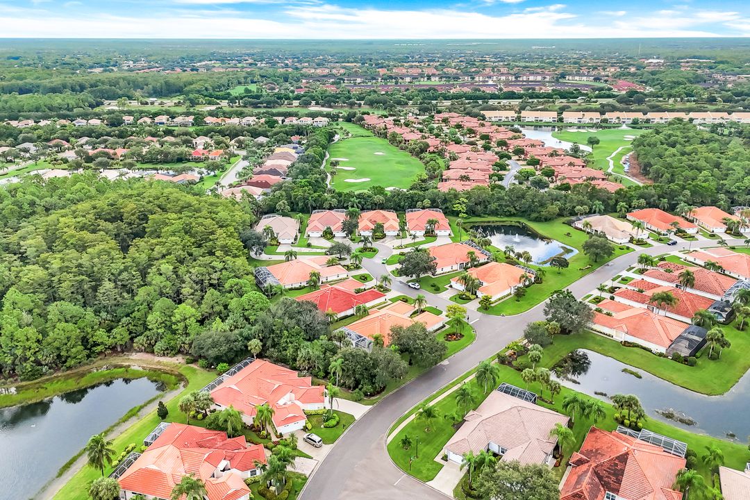 5867 Northridge Dr, Naples, FL 34110