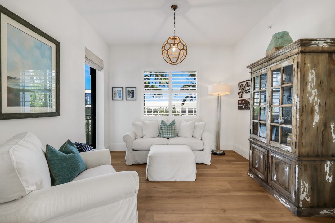 1035 3rd Ave S #310, Naples, FL 34102