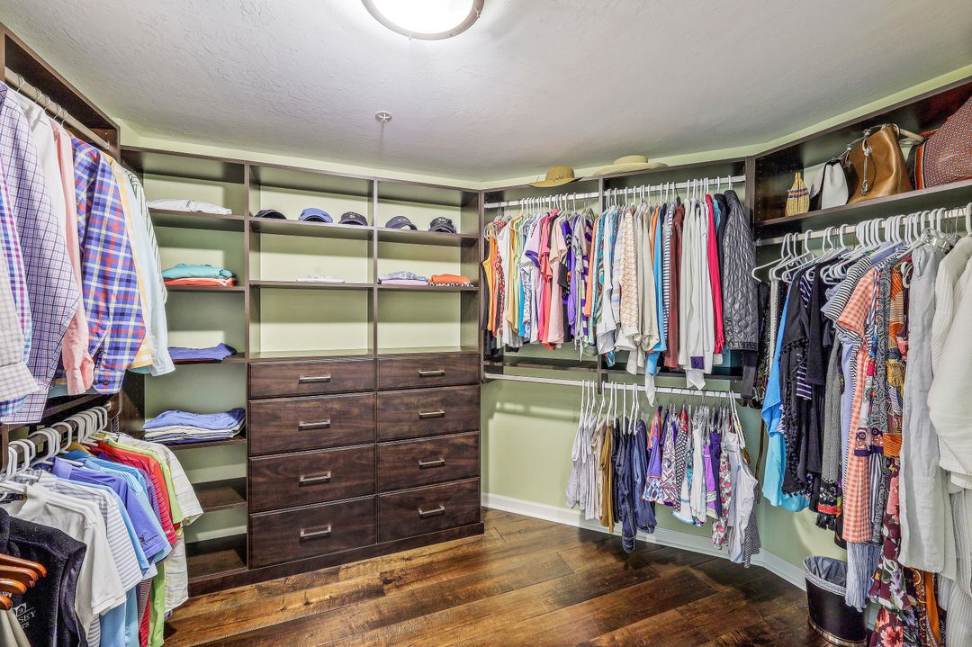 315 Dunes Blvd #PH-6, Naples, FL 34110