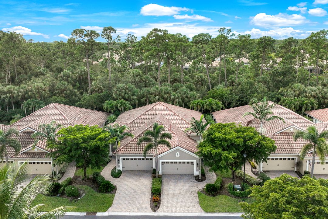 10069 Antori Dr, Estero, FL 33928