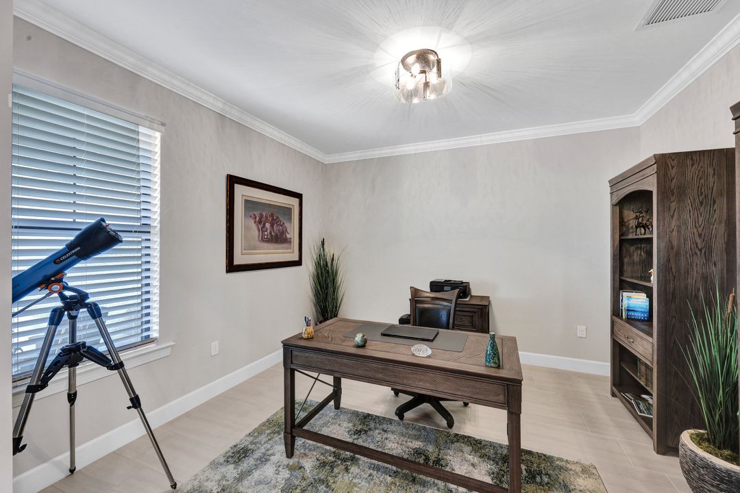 19184 Aqua Shore Dr, Fort Myers, FL 33913