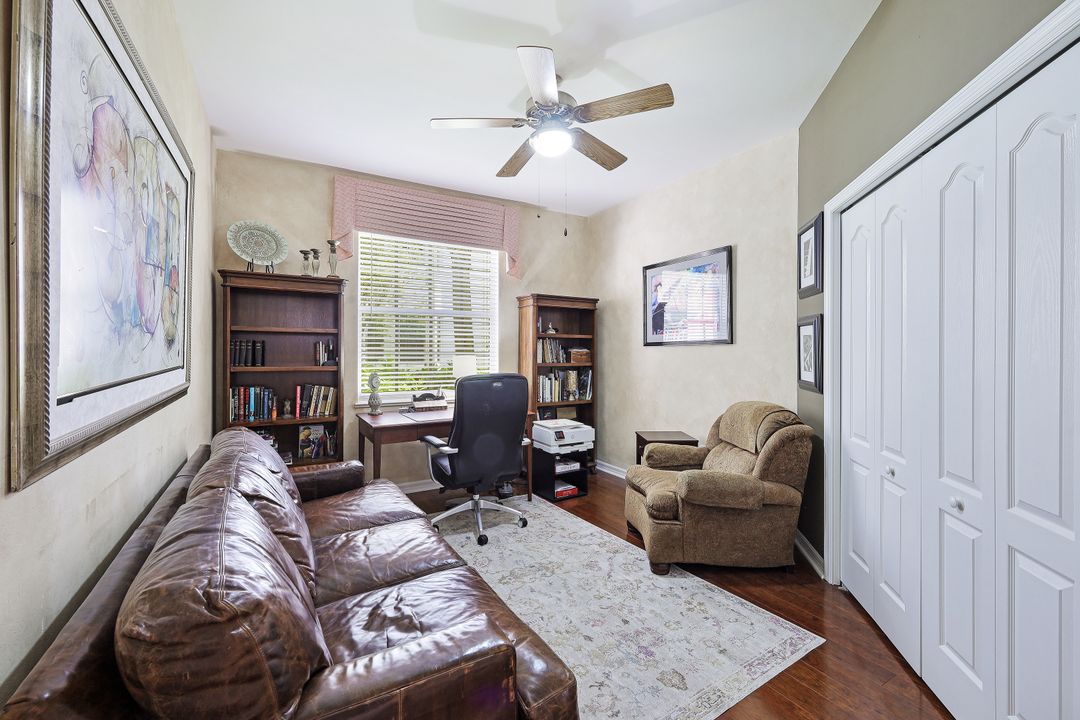 2240 Hawksridge Dr #2201, Naples, FL 34105