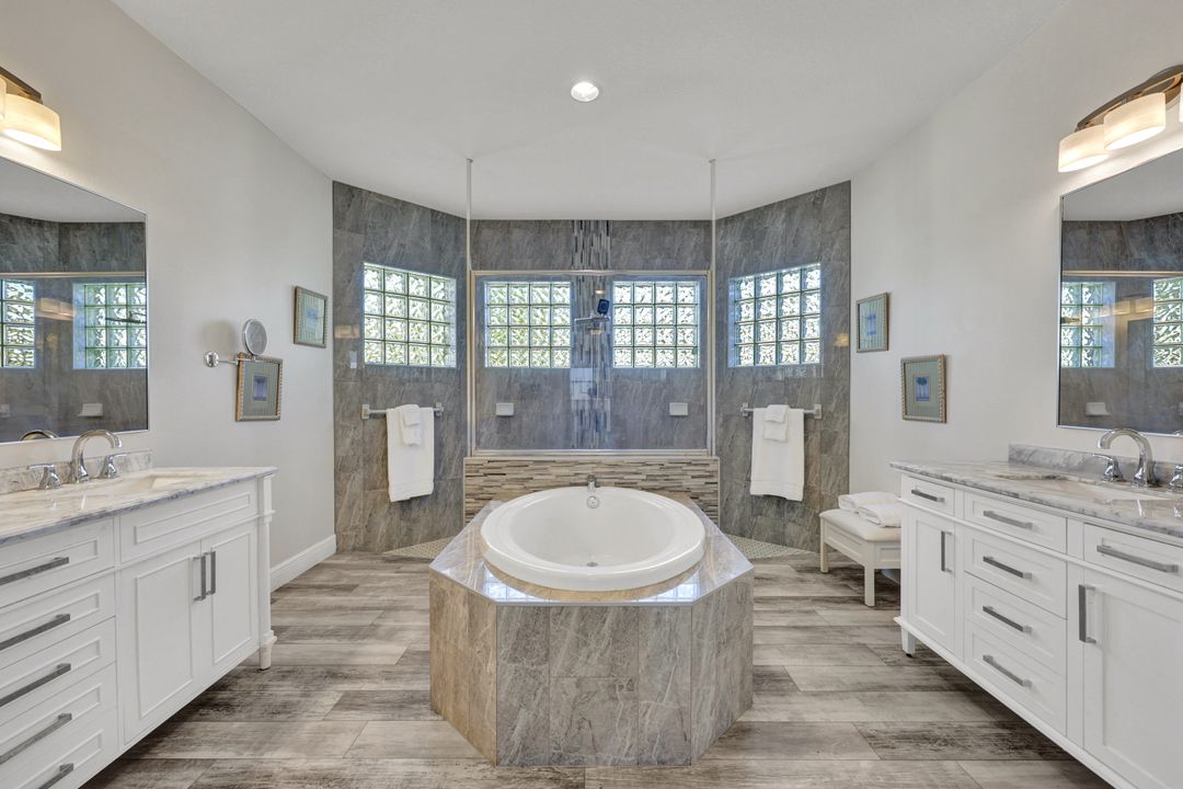 3921 Preserve Way, Estero, FL 33928