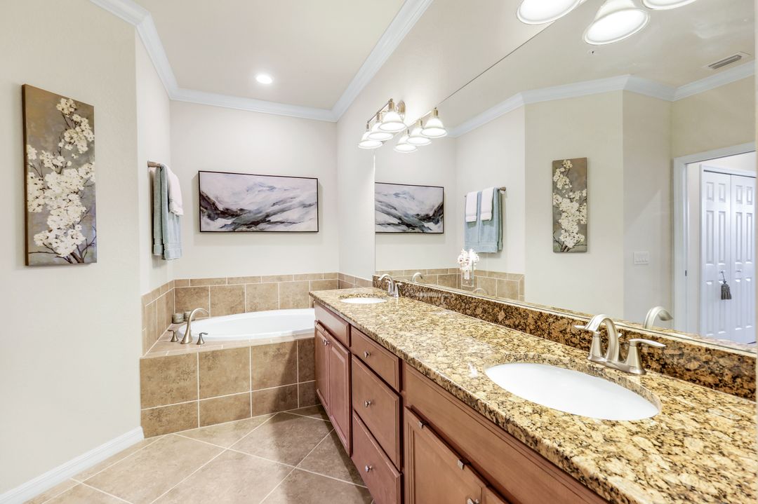 28061 Cookstown Ct #4002, Bonita Springs, FL 34135