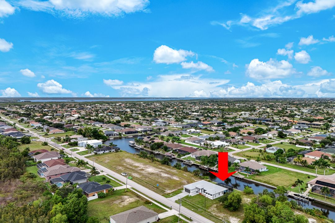 2305 SW 32nd St, Cape Coral, FL 33914