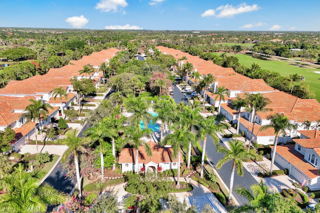 9002 Cascada Way #102, Naples, FL 34114