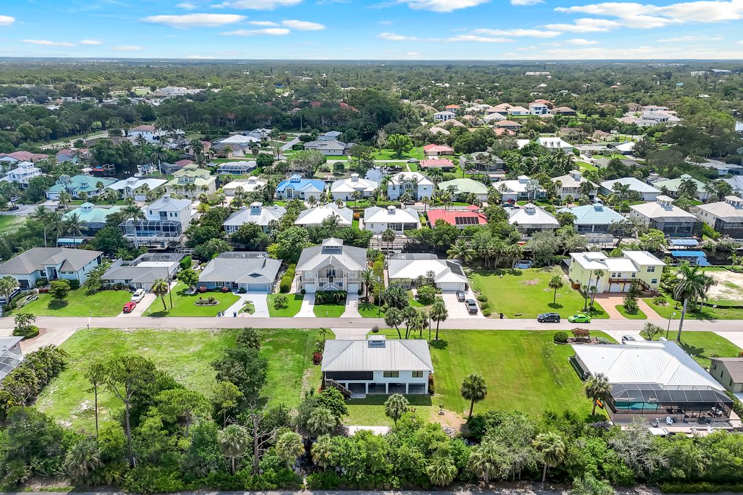 27136 Belle Rio Dr, Bonita Springs, FL 34135