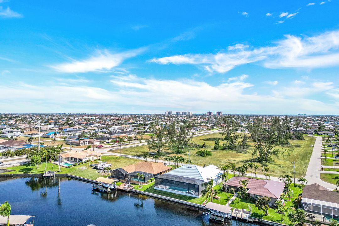 2113 SW 45th Terrace, Cape Coral, FL 33914