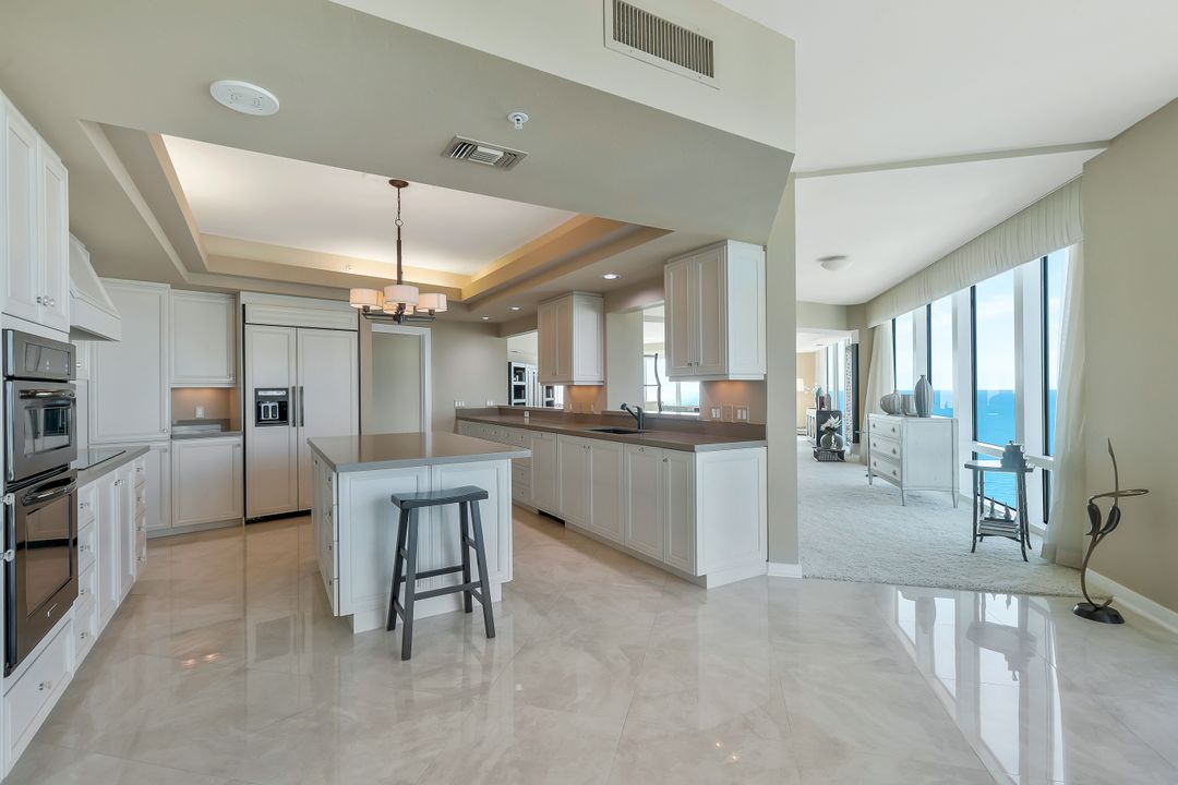 3991 Gulf Shore Blvd N #1604, Naples, FL 34103