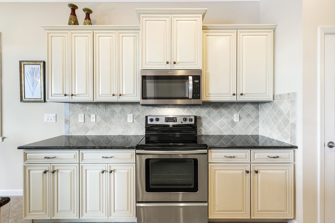 9513 Ironstone Terrace #202, Naples, FL 34120