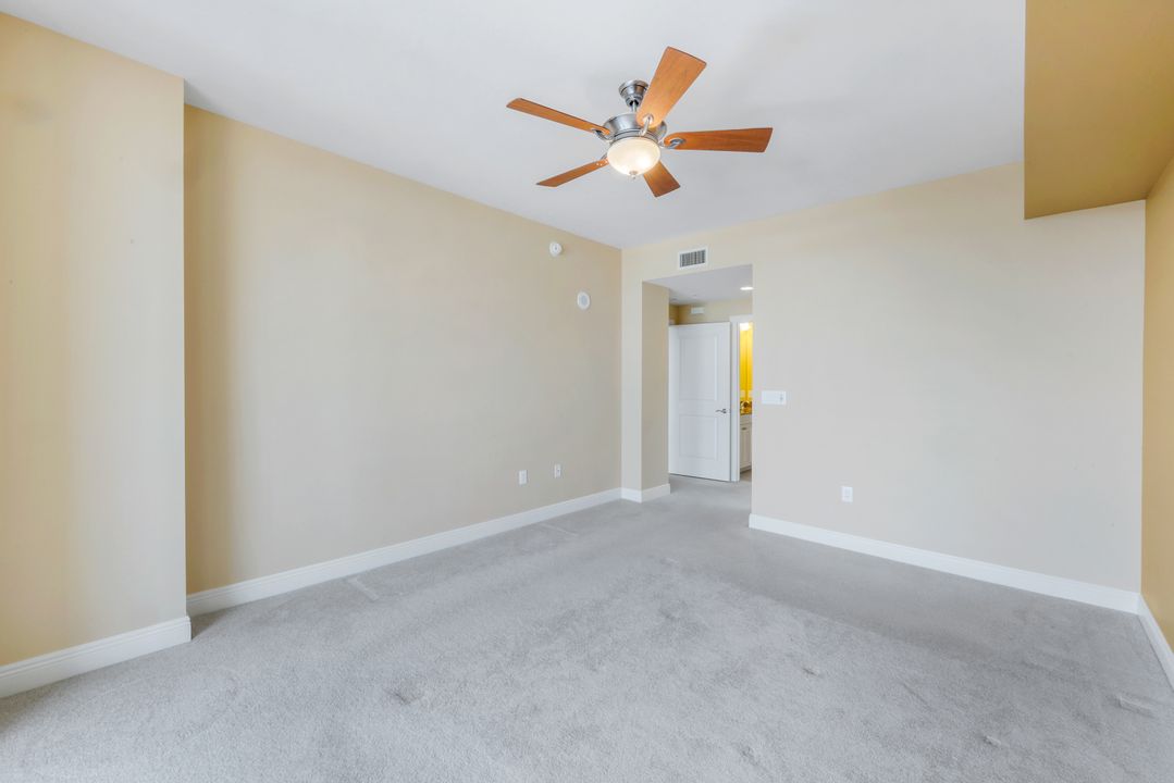 5793 Cape Harbour Dr #615, Cape Coral, FL 33914