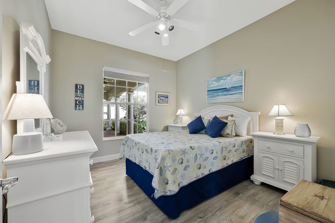 3964 Upolo Ln, Naples, FL 34119