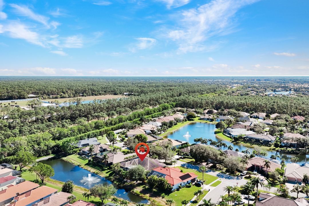 9742 Wilshire Lakes Blvd, Naples, FL 34109