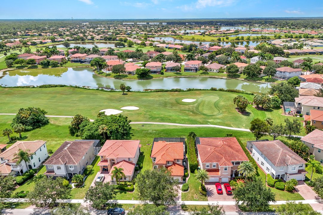 1764 Birdie Dr, Naples, FL 34120