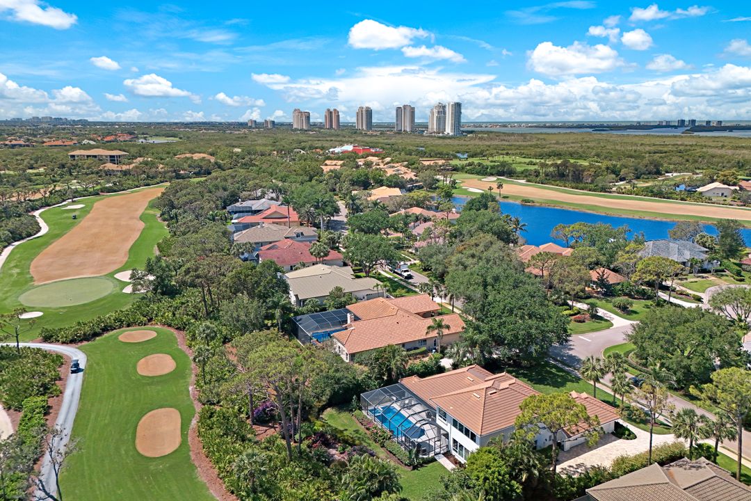 25011 Goldcrest Dr, Bonita Springs, FL 34134