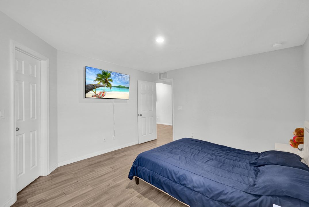 3821 SW 8th Ct, Cape Coral, FL 33914