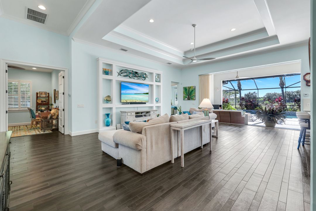 4964 Andros Dr, Naples, FL 34113