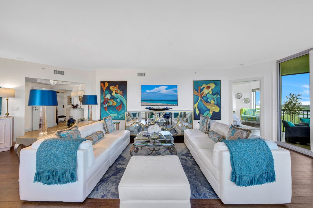 1065 Borghese Ln #1806, Naples, FL 34114