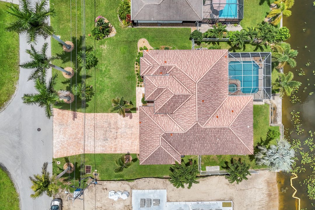 3214 SW 11th Pl, Cape Coral, FL 33914