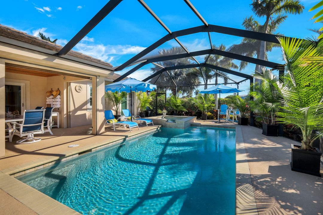 746 Apple Ct, Marco Island, FL 34145