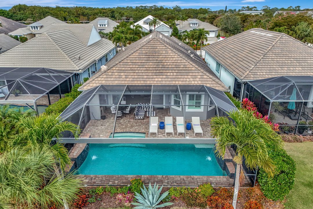 4905 Andros Dr, Naples, FL 34113