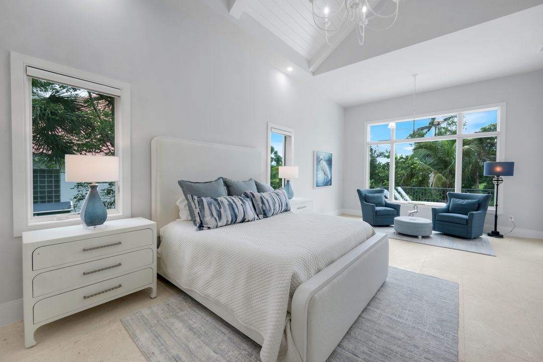 2319 Wulfert Rd, Sanibel, FL 33957