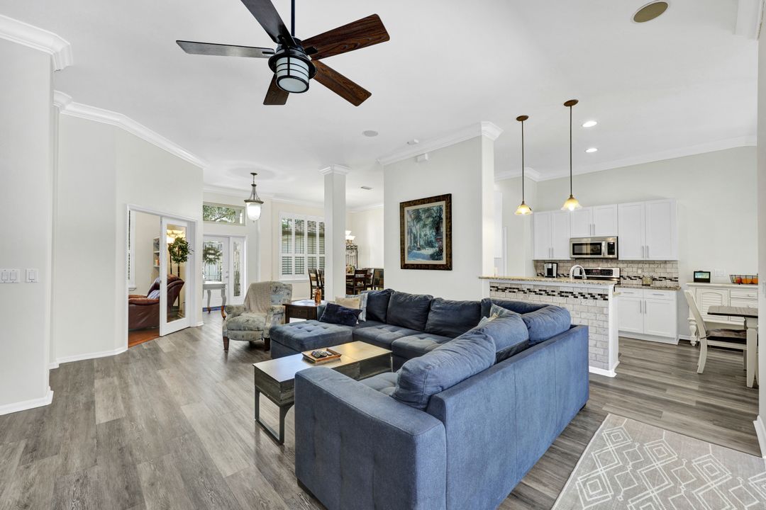 14912 Indigo Lakes Dr, Naples, FL 34119