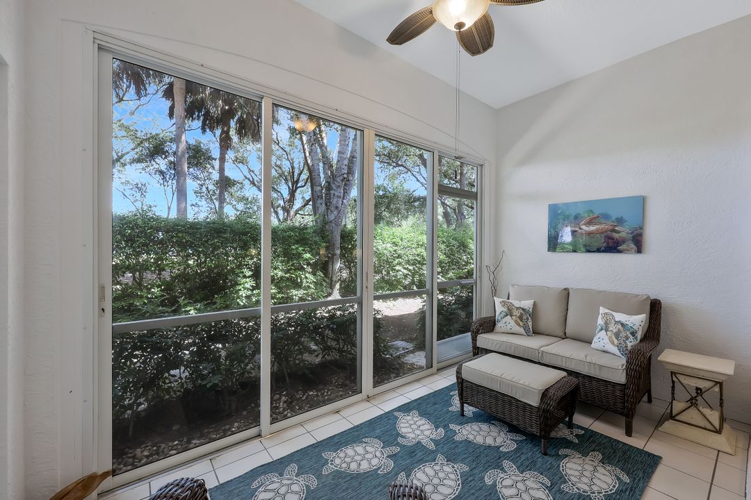 8380 Excalibur Cir #H3, Naples, FL 34108